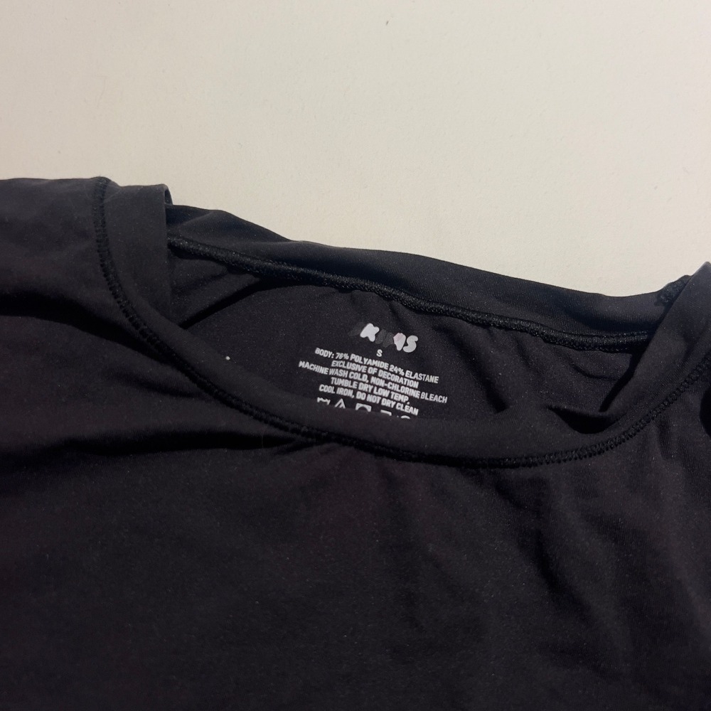 SKIMS Black Long Sleeve Crewneck Stretchy Base Layer Top Small